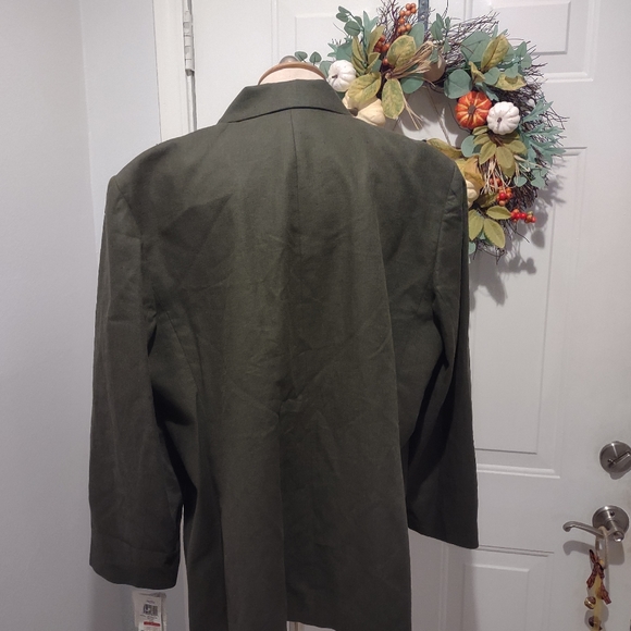 NWT Women's Blazer/Jacket Olive Green 20W - Picture 11 of 11